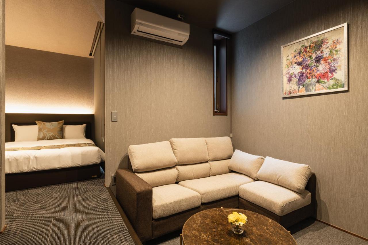 Grand Base Haruyoshi Lejlighedshotel Fukuoka  Eksteriør billede